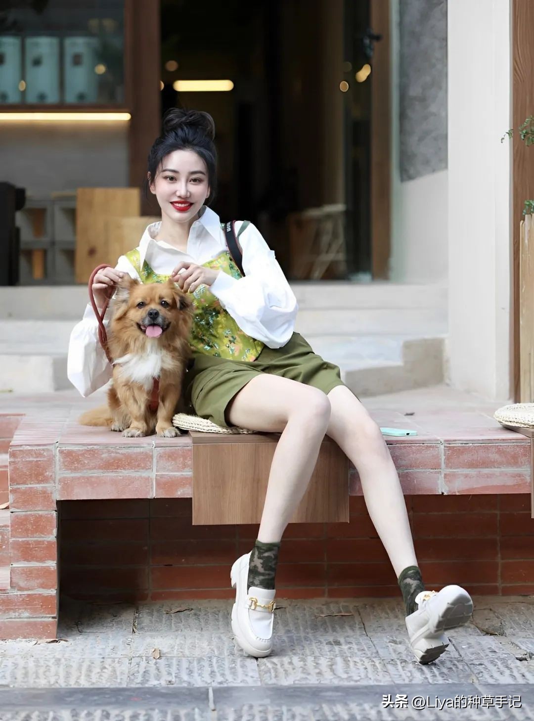 153cm的“衬衫狂魔”，一刷就被吸引住了