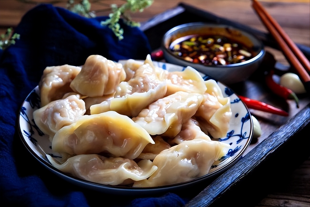 来自塔里木《塔河文苑》诗歌:北方南方冬天之猜想