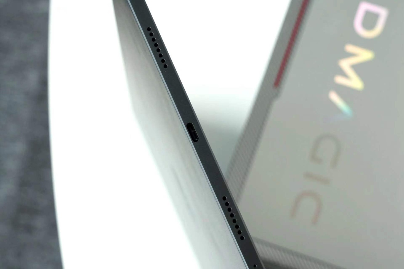 红魔电竞平板二代暗区测评,红魔电竞平板最便宜在哪买