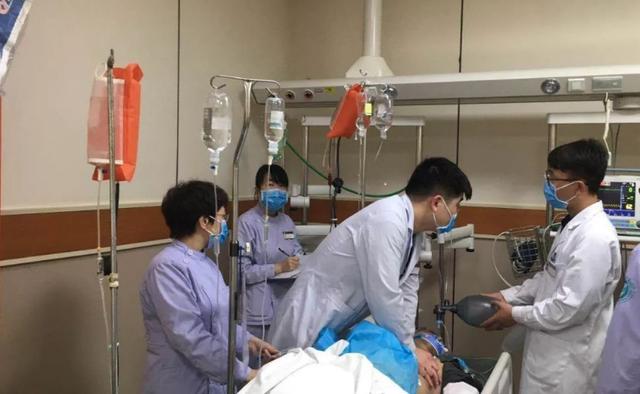 30岁吃六味地黄丸吃多久有效果,45岁男子吃6味地黄丸后来怎样