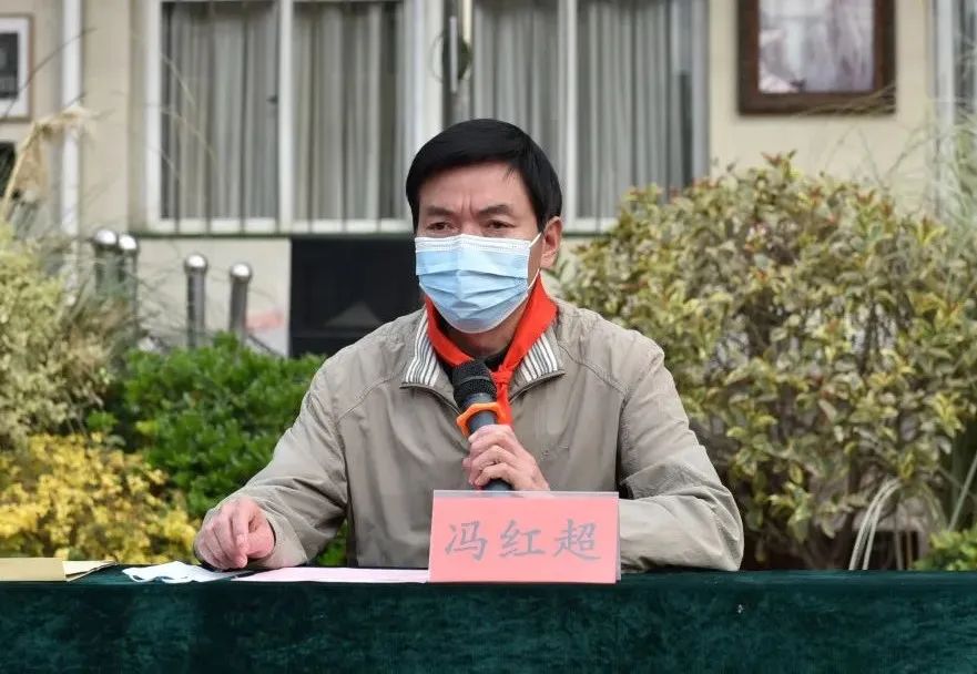 人武部开展金秋助学活动,武装部助学兴教