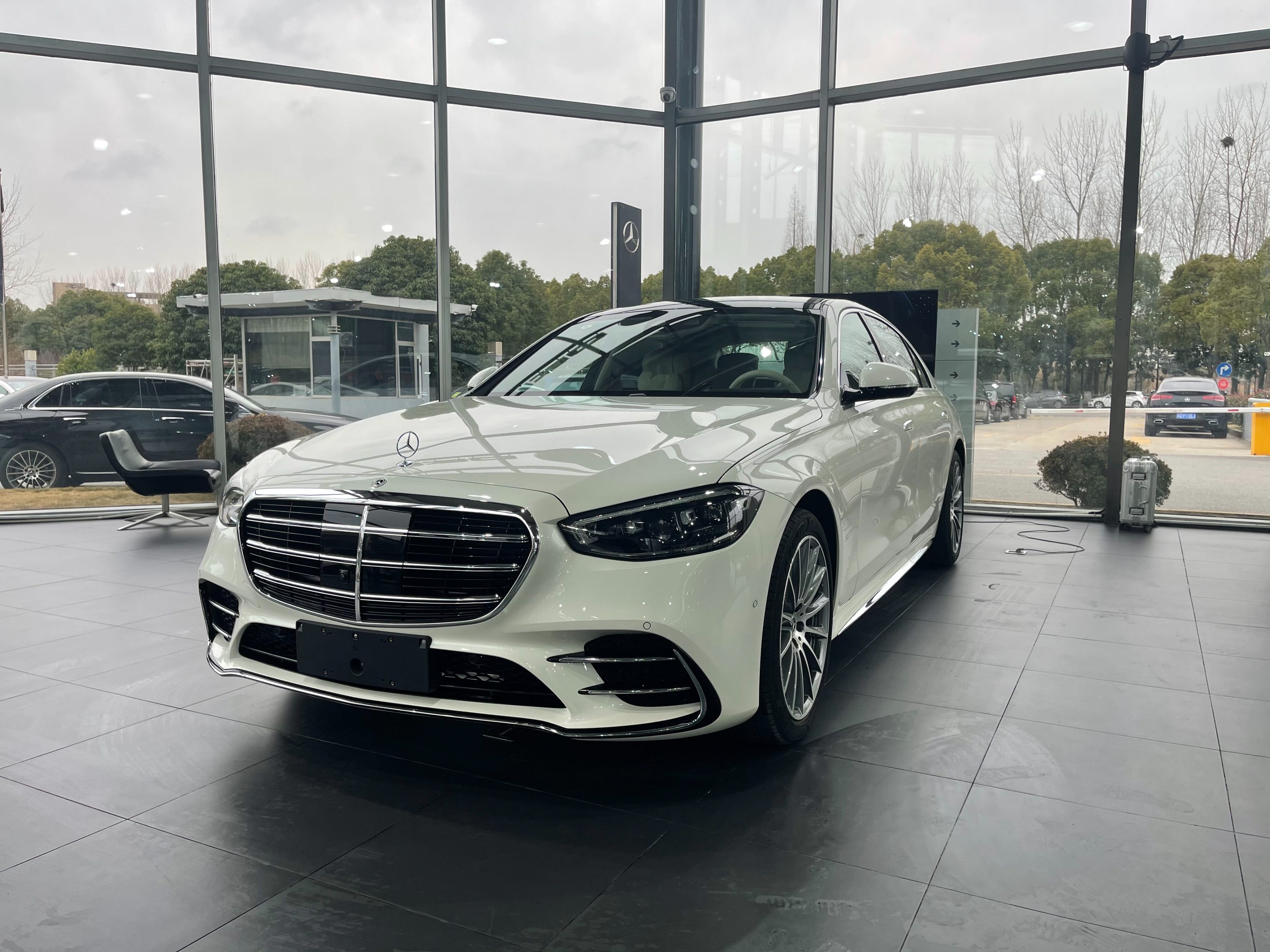 120万左右的奔驰s级,120万奔驰s450l