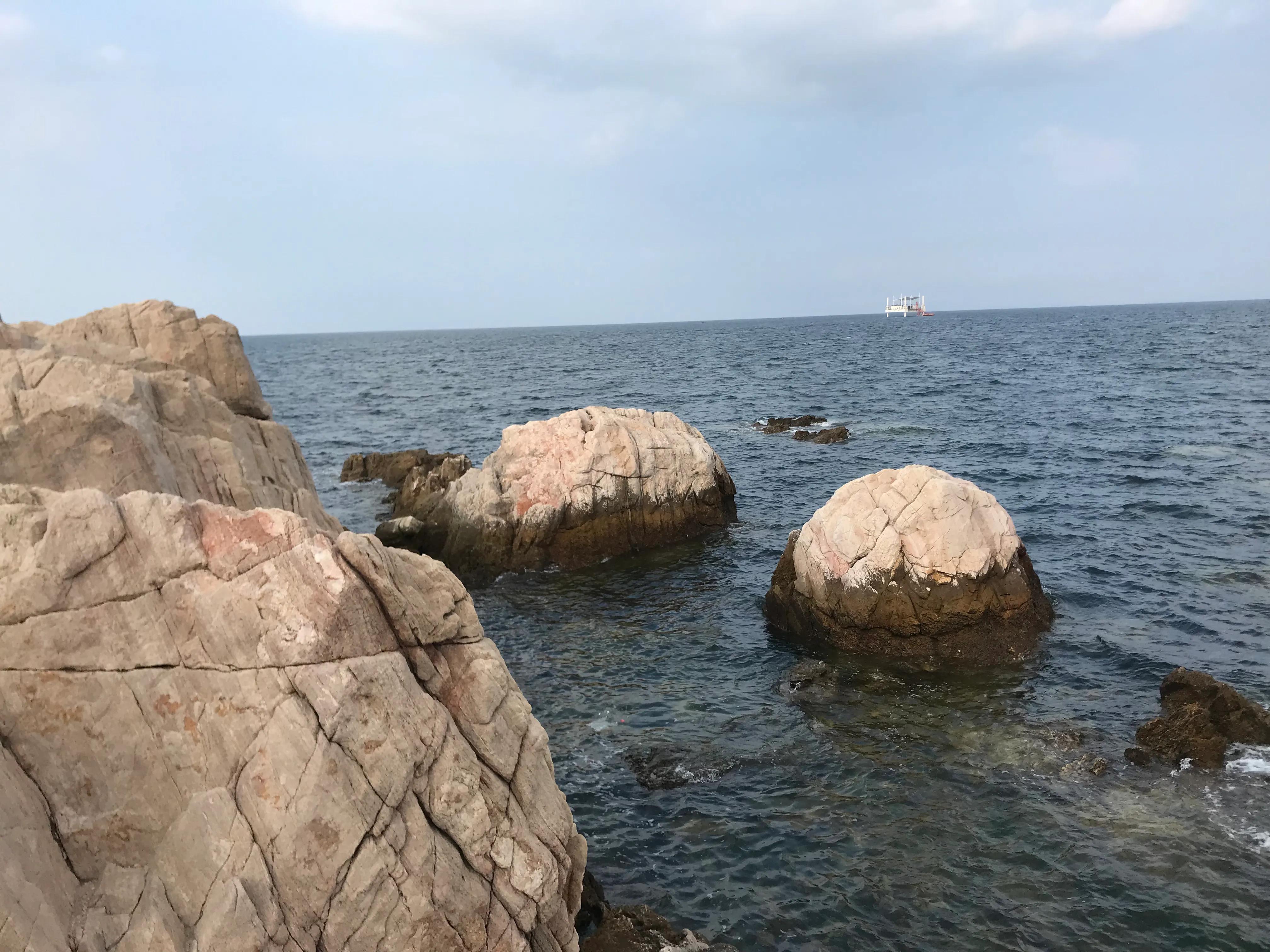 烟台的海水清澈吗,烟台的海和威海的海哪个好