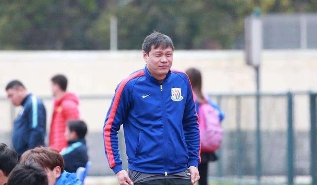 范志毅大女儿范斯晶,范志毅女儿范斯晶现在怎么样了