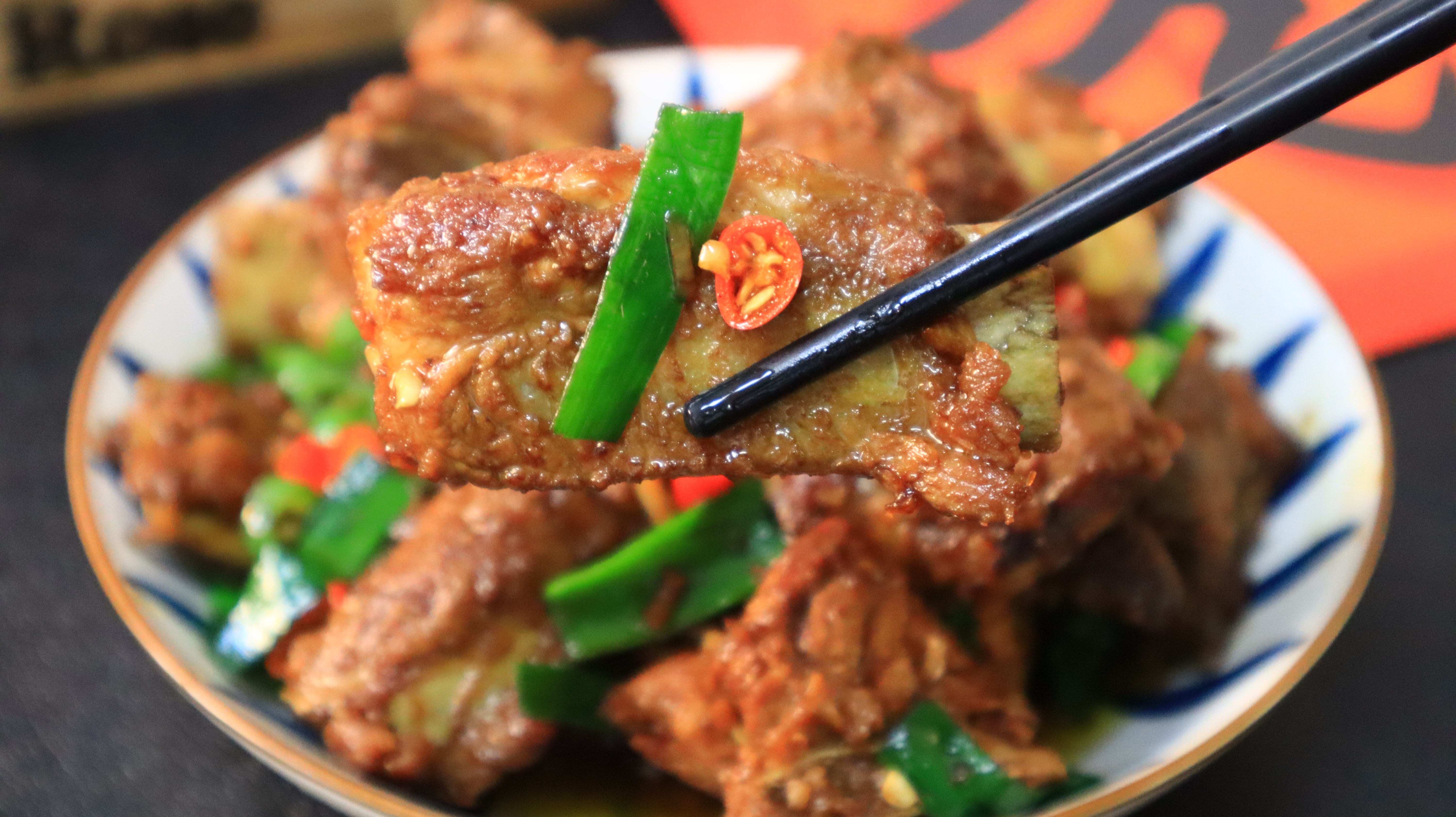 生炒排骨做法大全家常窍门,小炒牛肉生炒排骨的做法正宗