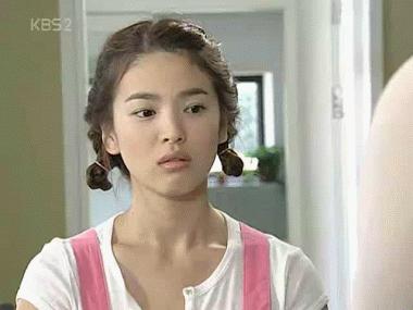 宋慧乔冷面回归大突破?No,她还是没进步的爱情人偶