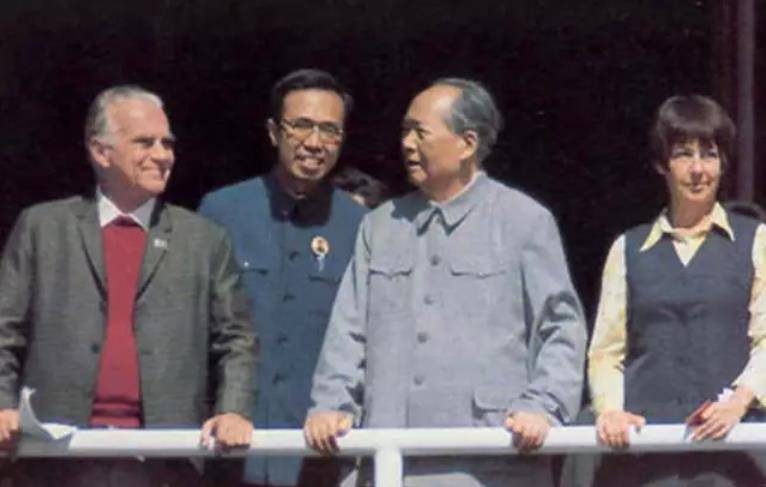 *诺斯**二次访华,周恩来拿出绝密照片,*诺斯**看罢:这一定会惊动世界