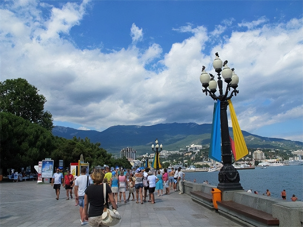 克里米亚是怎么回归俄罗斯的,克里米亚为什么并入俄罗斯