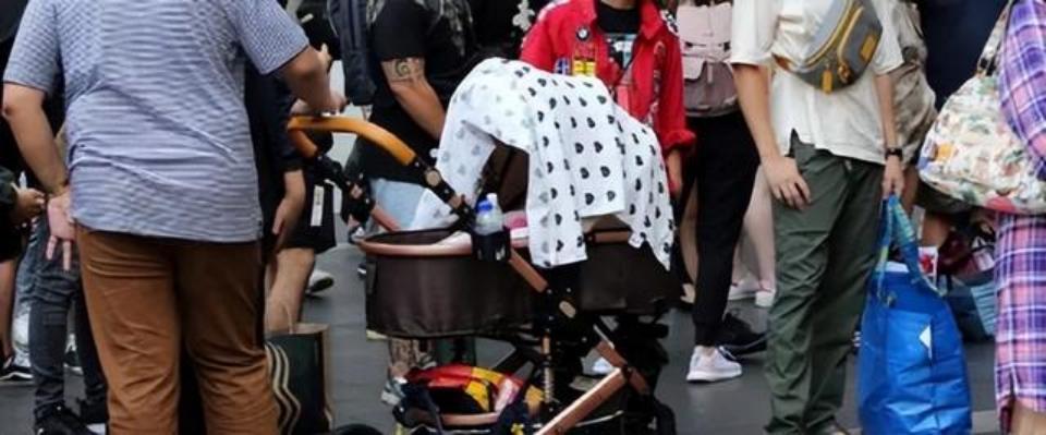 欧米茄斯沃琪联名手表值得买吗,欧米茄联名斯沃琪手表价格多少