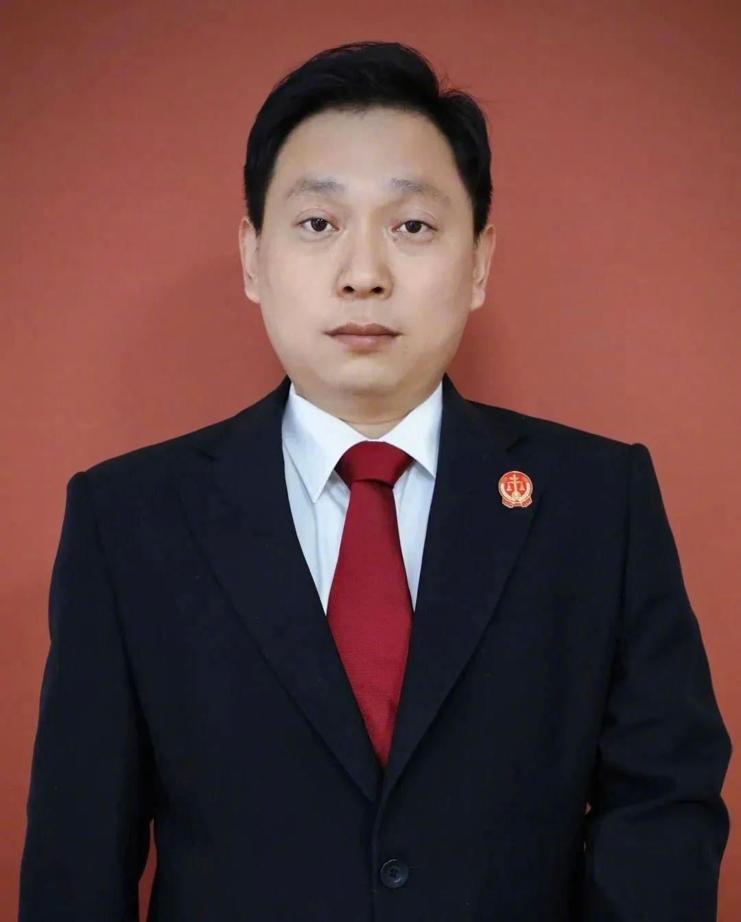 签约单位与用工单位不一致，该如何维权？