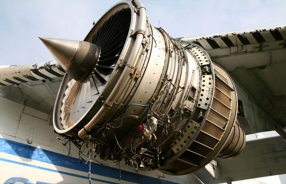 俄乌冲突俄罗斯有伤害平民吗,俄乌冲突谁受损失大