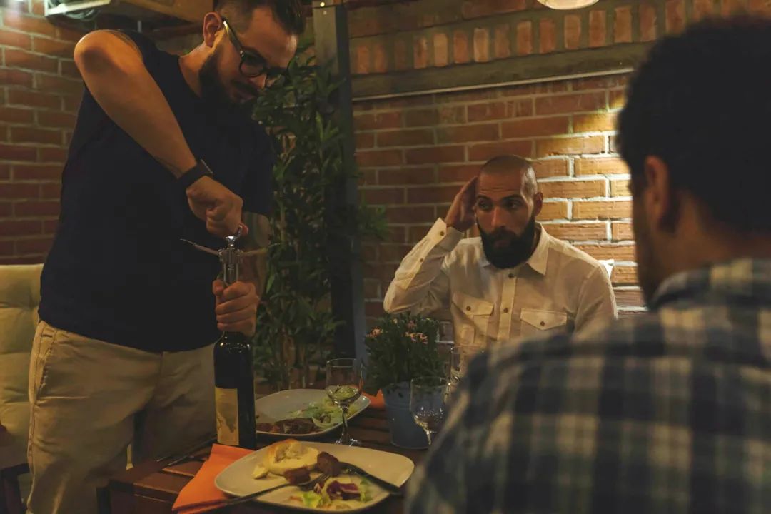 原来不是所有的葡萄酒都需要醒,为什么说葡萄酒要醒