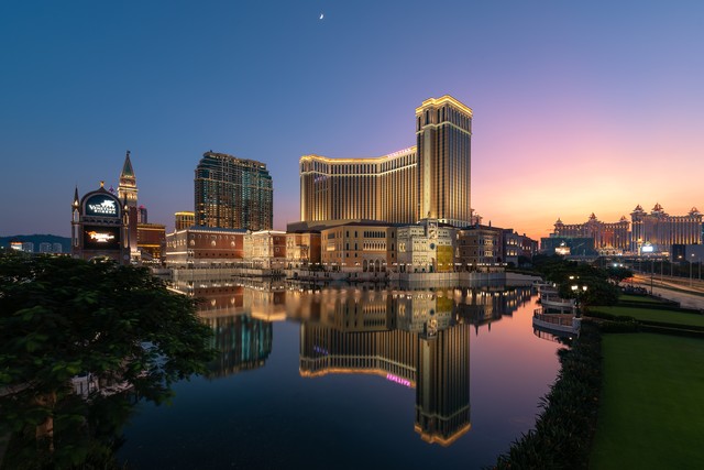 去珠海澳门旅游最佳路线,外地人在珠海怎么去澳门