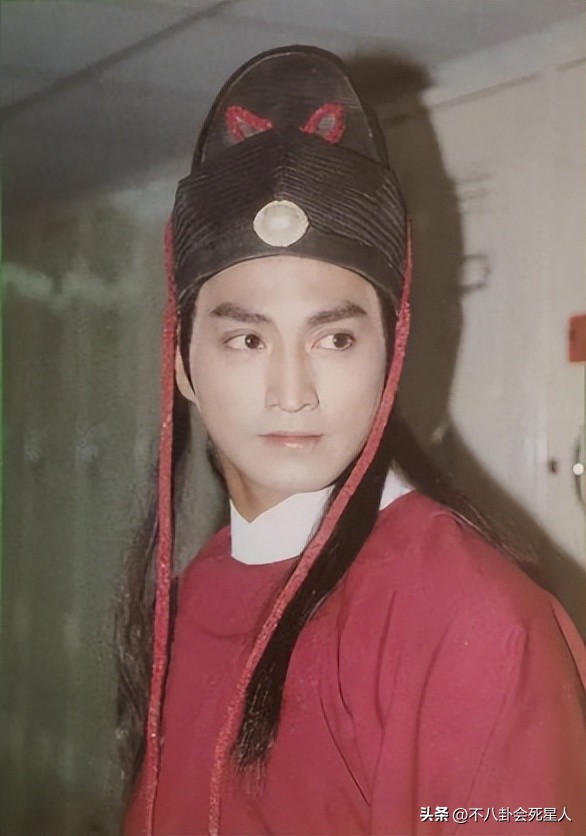 10位定居内地的香港明星,定居大陆的40多位港星