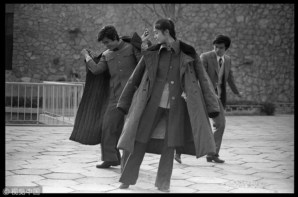 70年中华衣食住行的变化详细,中国70年前衣食住行的图片