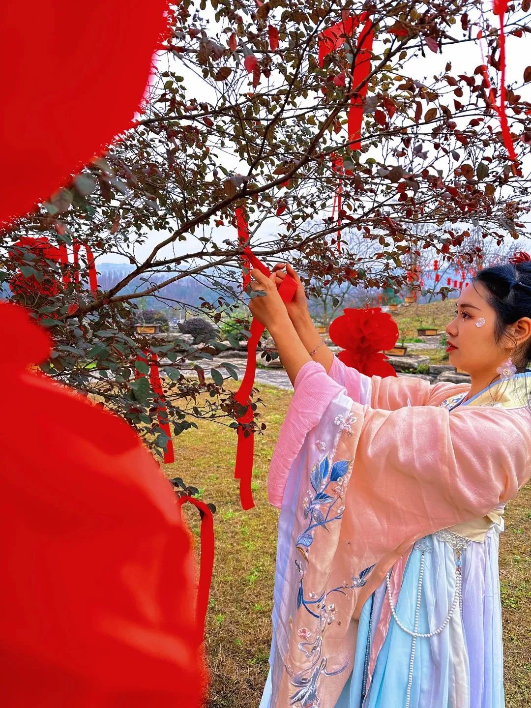 过年“嗨”不停！1.5h飙拢的7大都江堰宝藏逛耍地！这份全攻略请收好，初二耍到初六不重样~