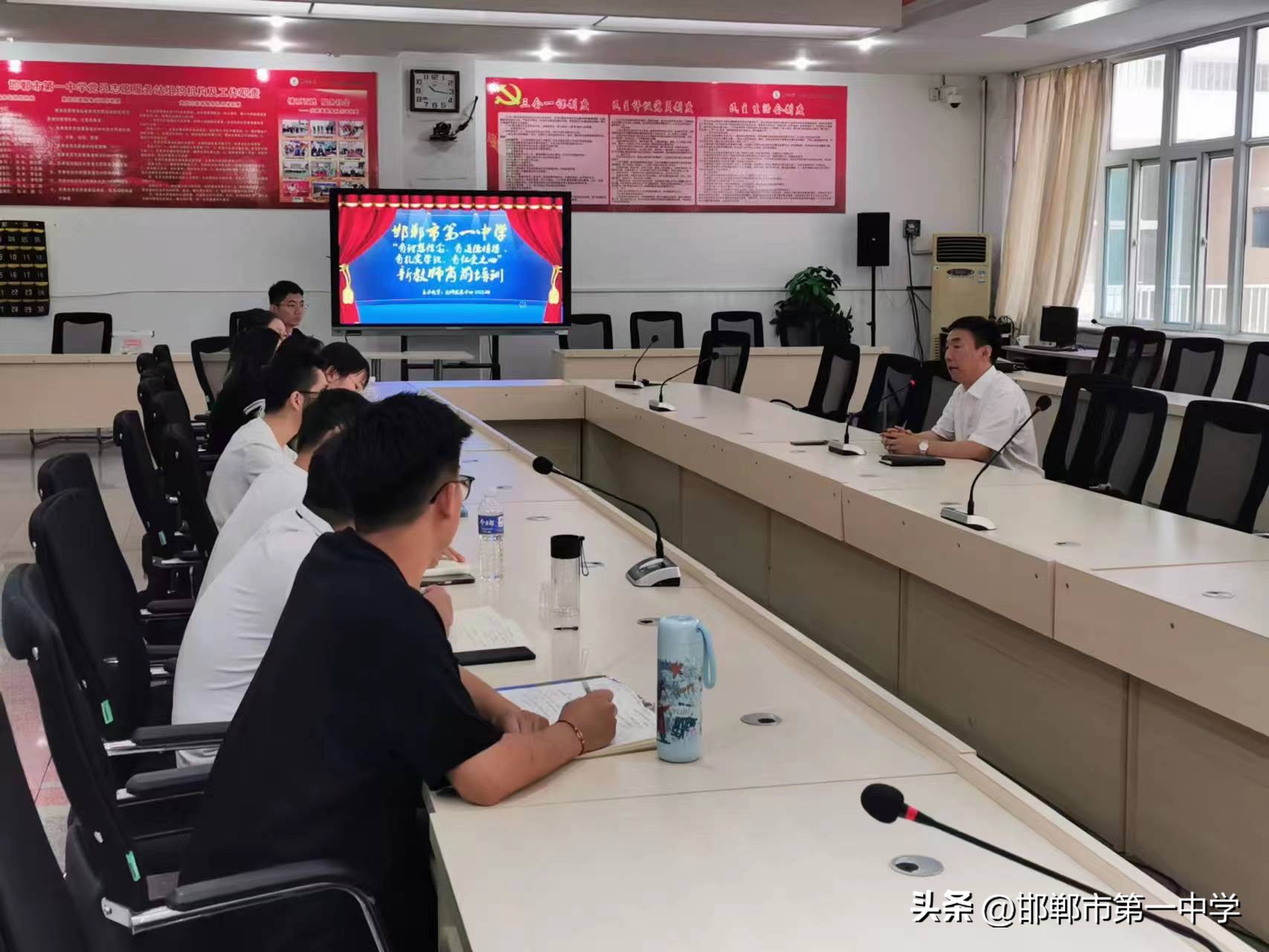 初心如磐笃行致远乘势而上,初心如磐践使命奋楫扬帆启新程