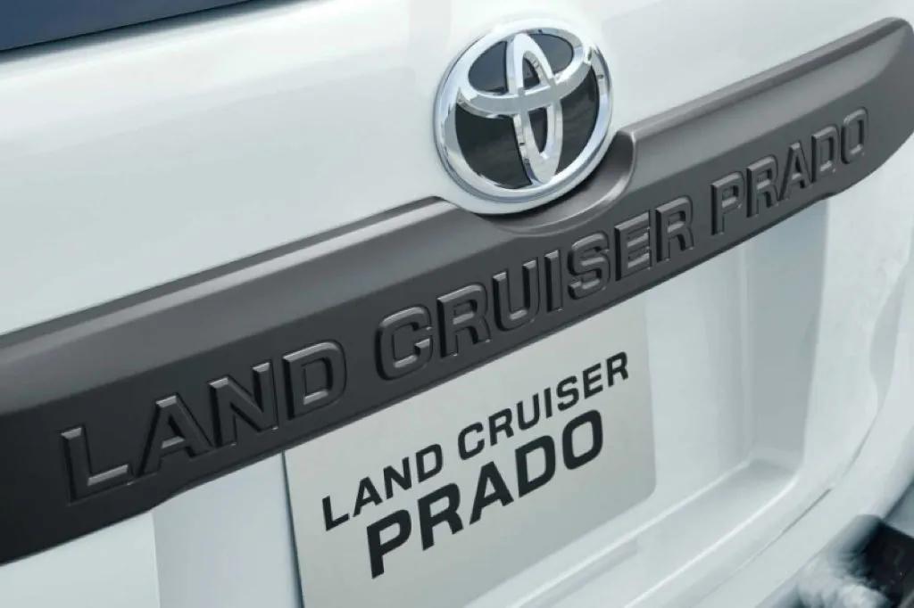 汉兰达2.0t和普拉多4000怎么选啊,海外全新丰田普拉多2.4t谍照