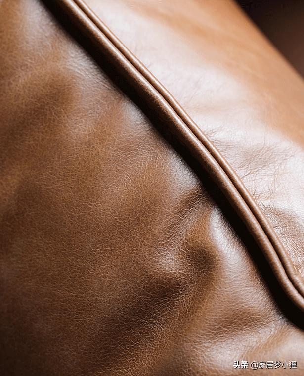 沙发买一年就掉皮塌陷?记住这六点,选对沙发好用很多年