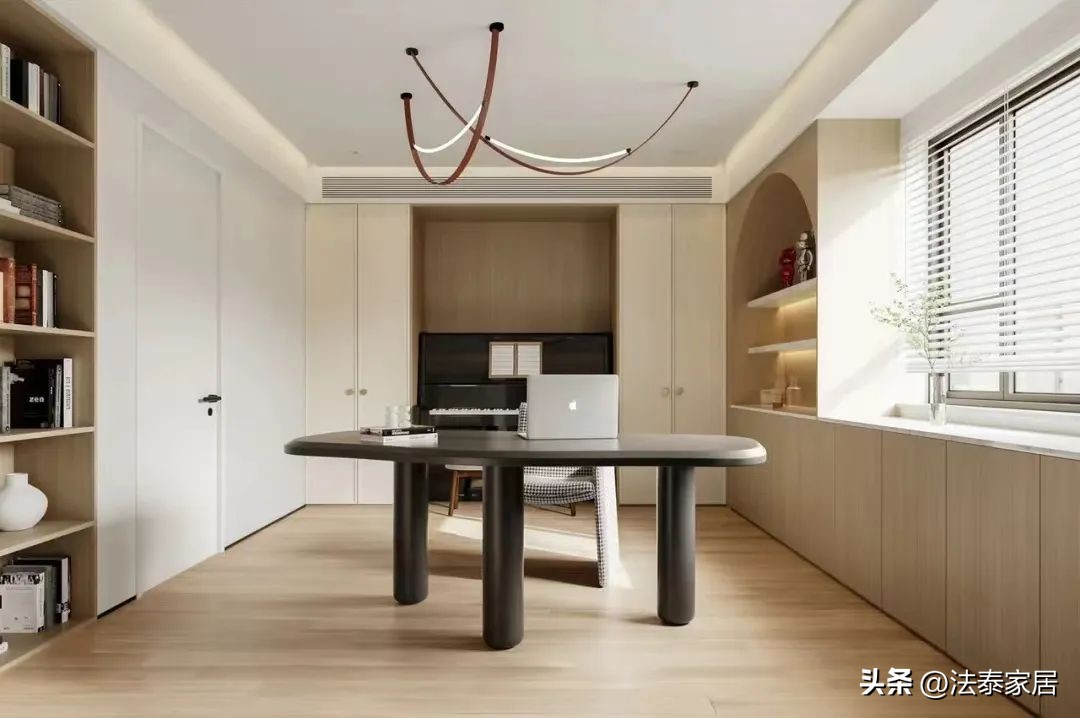 客厅墙柜与展示柜一体化,门墙柜一体化解决方案