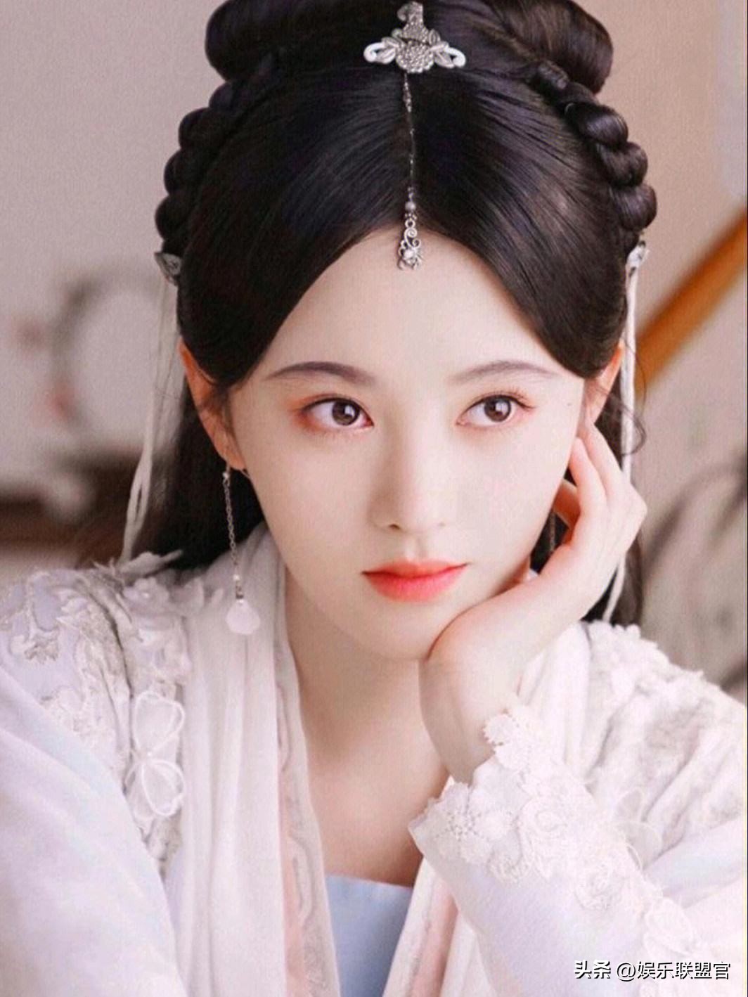 十大最强最美古装女明星,十位最美的古装女明星