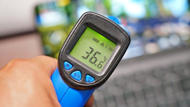 iqooneo5和iqooneo5s哪个好,iqooneo5s黑色上手体验