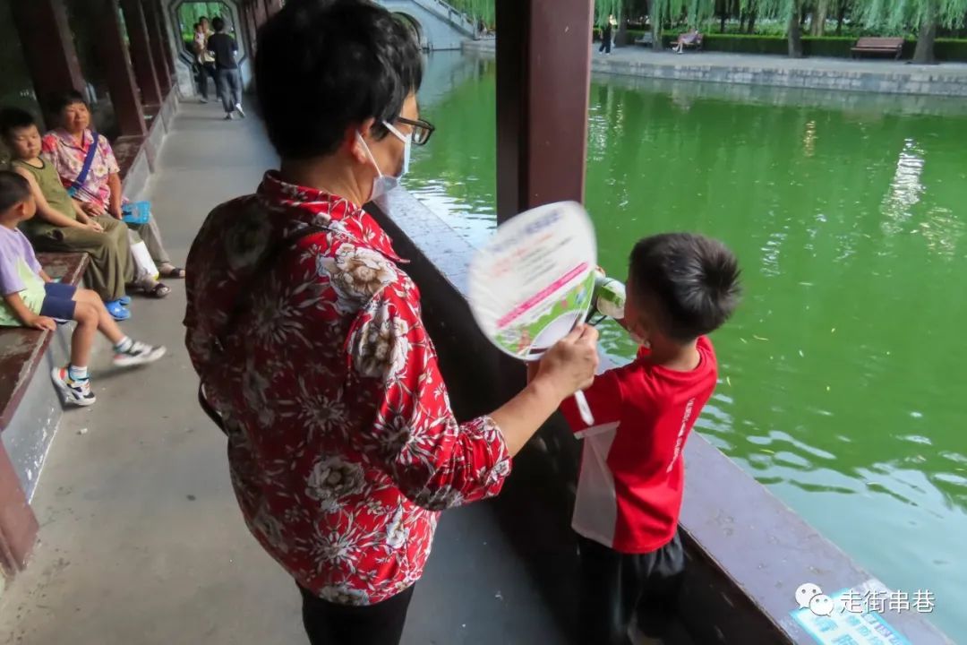 爷孙隔代亲的故事,爷孙隔代亲现象