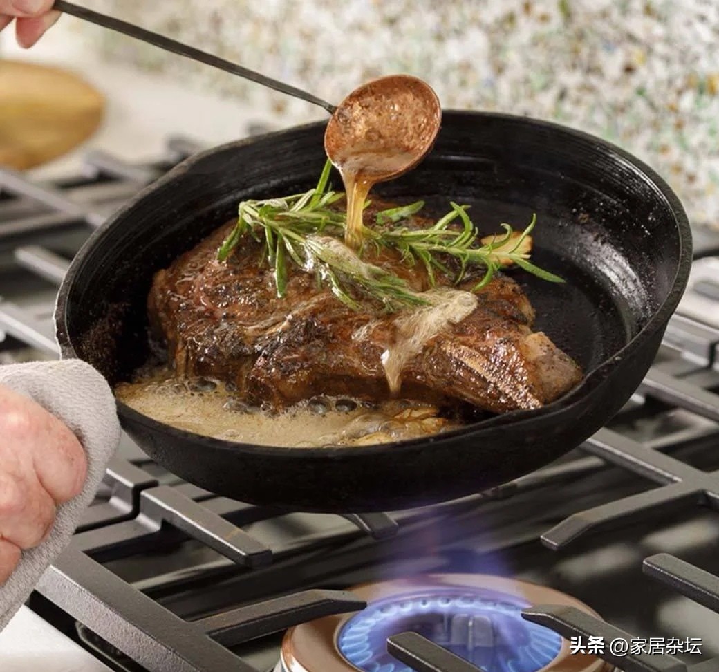 做饭时开油烟机是关窗还是开窗,抽油烟机开的时候需要开窗吗