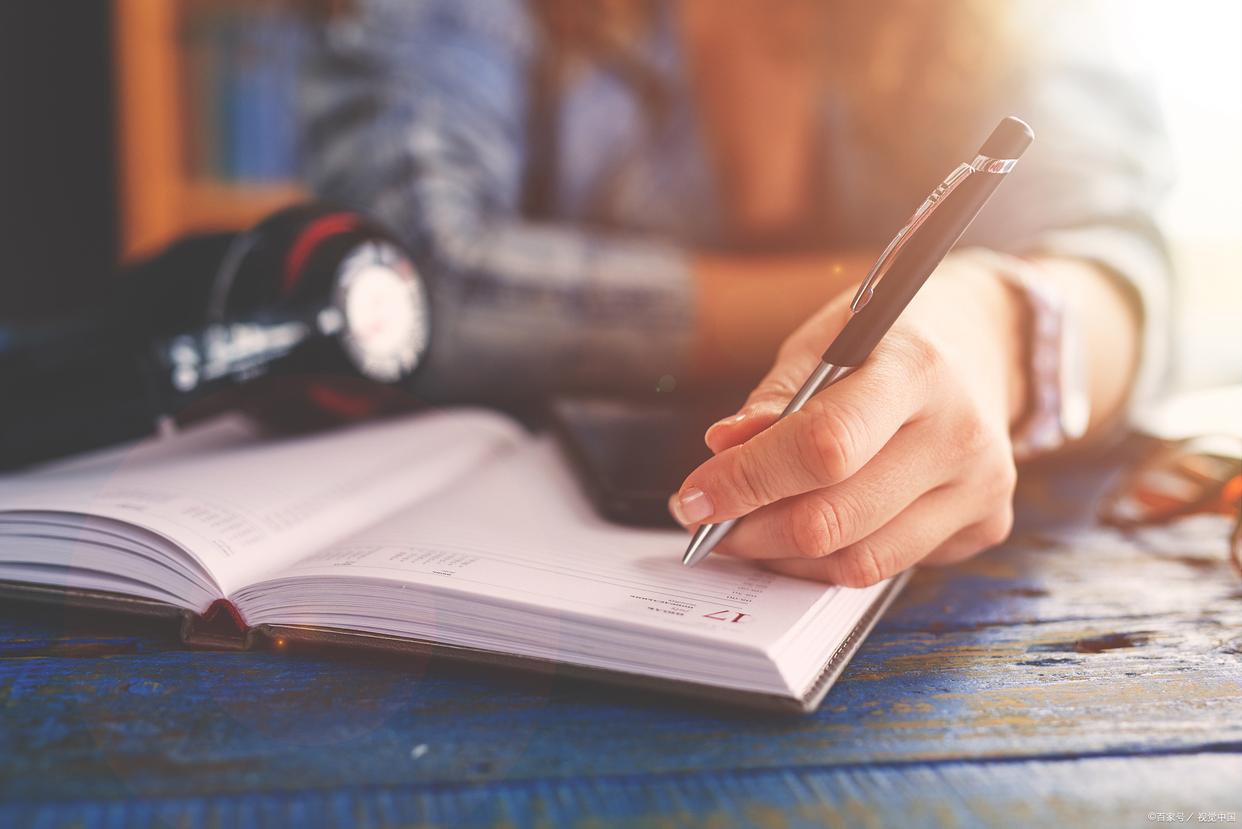 大学生暑假下乡实践报告,大学生德育实践总结报告