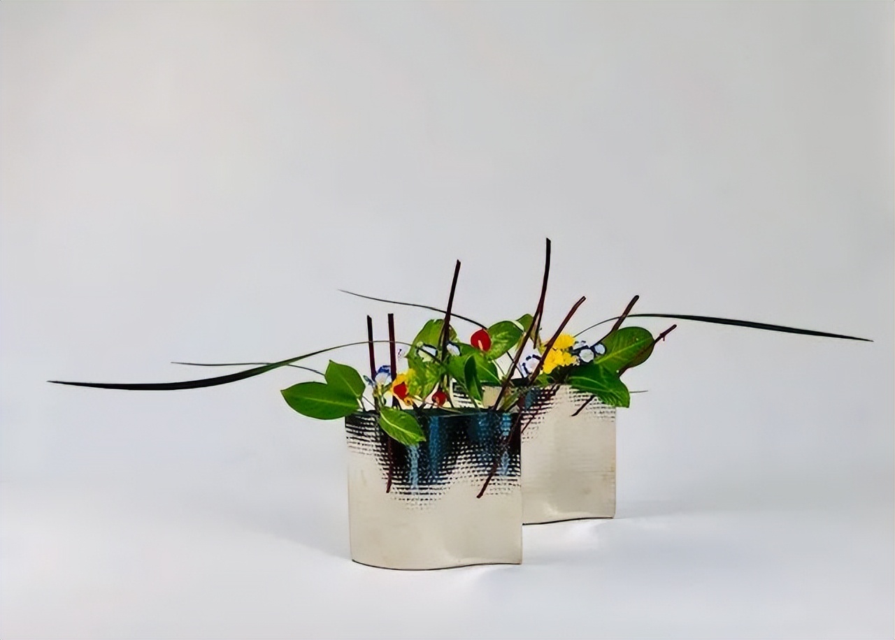 日式插花技法,日式插花的特色及技巧