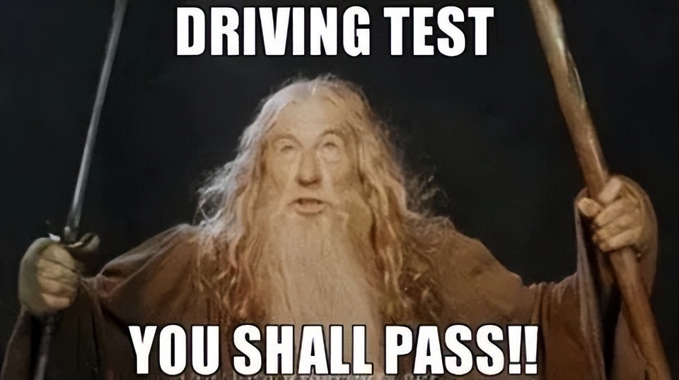 英国驾照考试流程及注意事项,英国驾照考试新政策