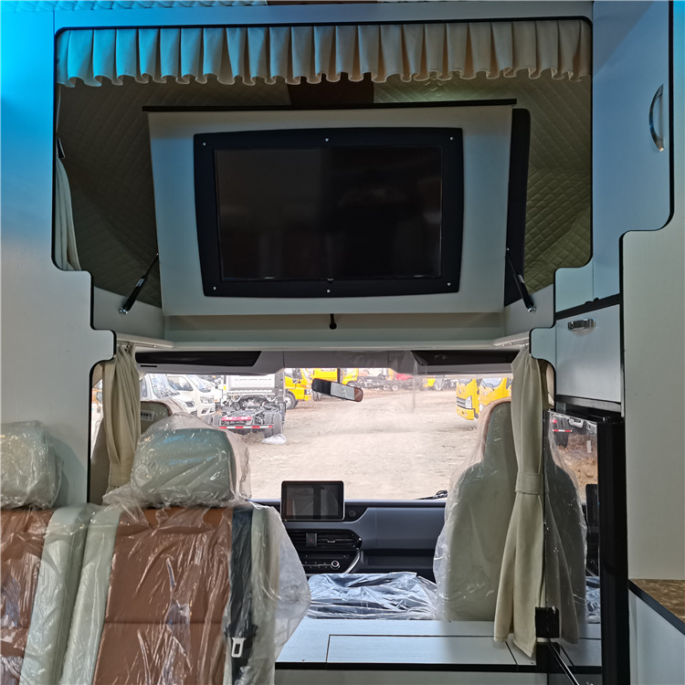 跃进房车h500平头,跃进h500后置厨卫轻卡房车