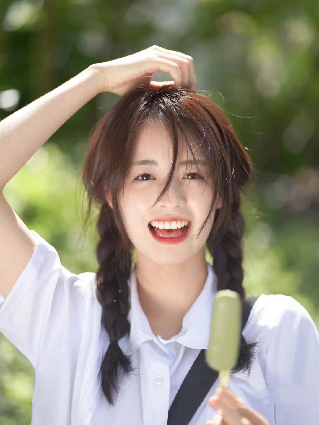 兰蔻粉水为什么用着脸会疼,用兰蔻粉水长闭口粉刺怎么办