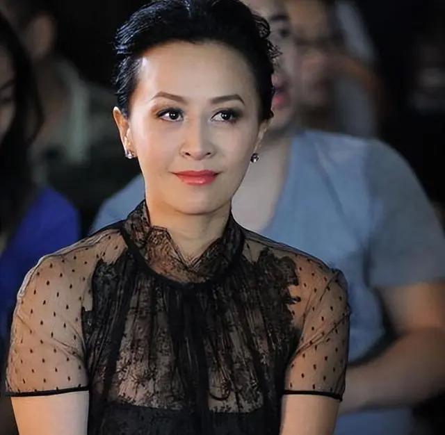 1990年刘嘉玲被绑，其内幕遭曝光，背后真凶竟与黑社会有关系