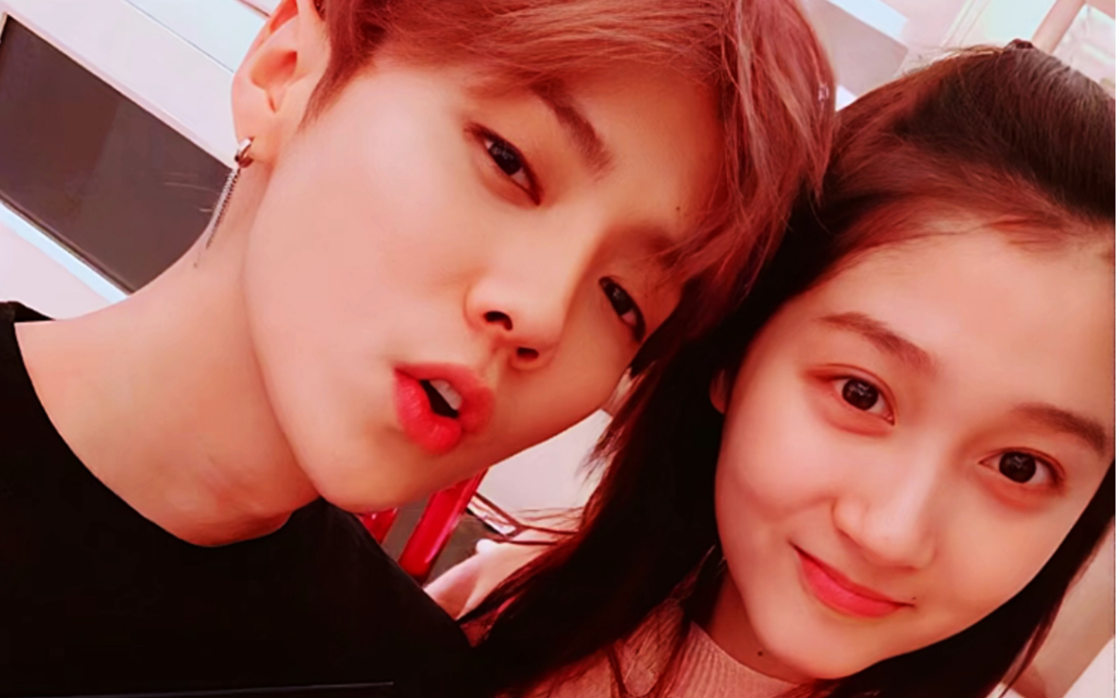 没演技却火得一塌糊涂的4个演员,有演技却一直不火的五位男艺人