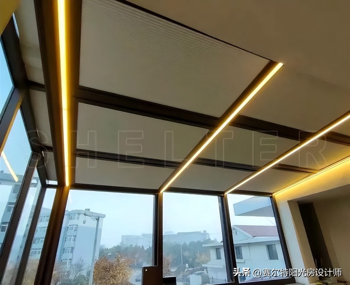 阳光房顶遮阳帘什么颜色效果好,你家的窗帘遮阳吗