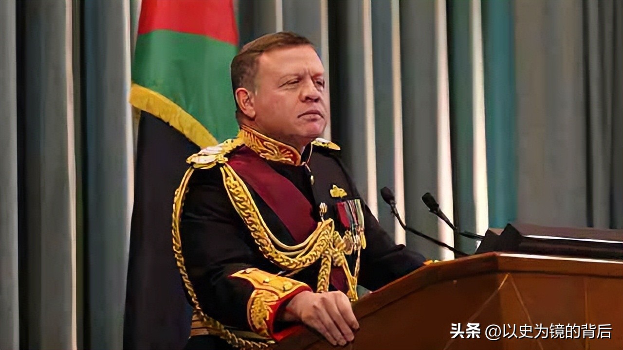 那些国王掌握实权的国家，一共16个，亚洲9个非洲3个大洋洲1个