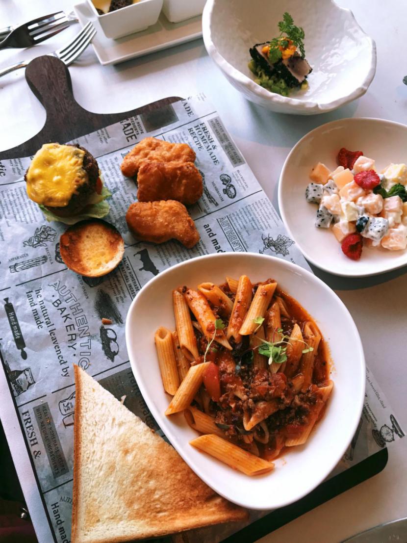 跟着JW城中[小小博学营]，赏名画尝美食，来一场沉浸式美育之旅