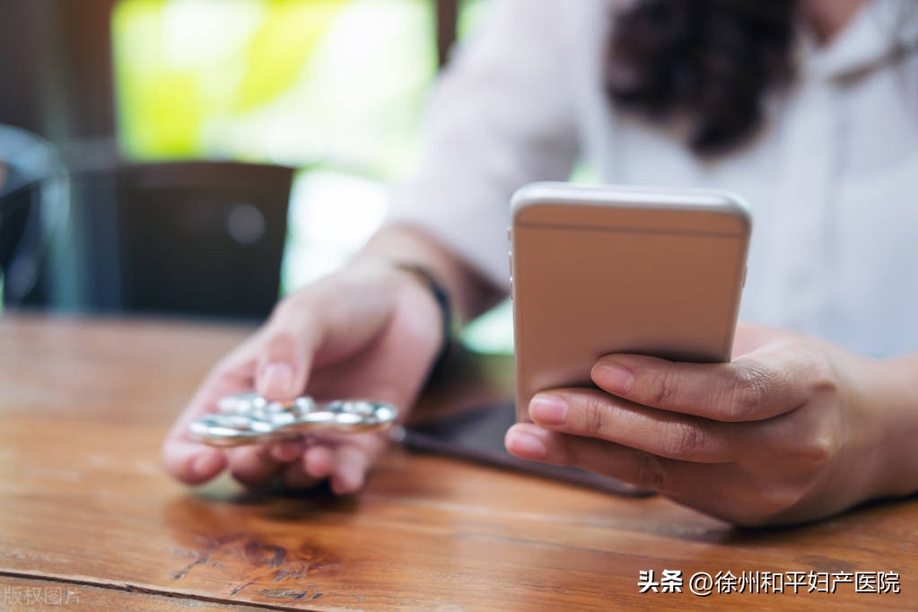 59岁老阿姨，*体下**掉出了一颗“蛋”