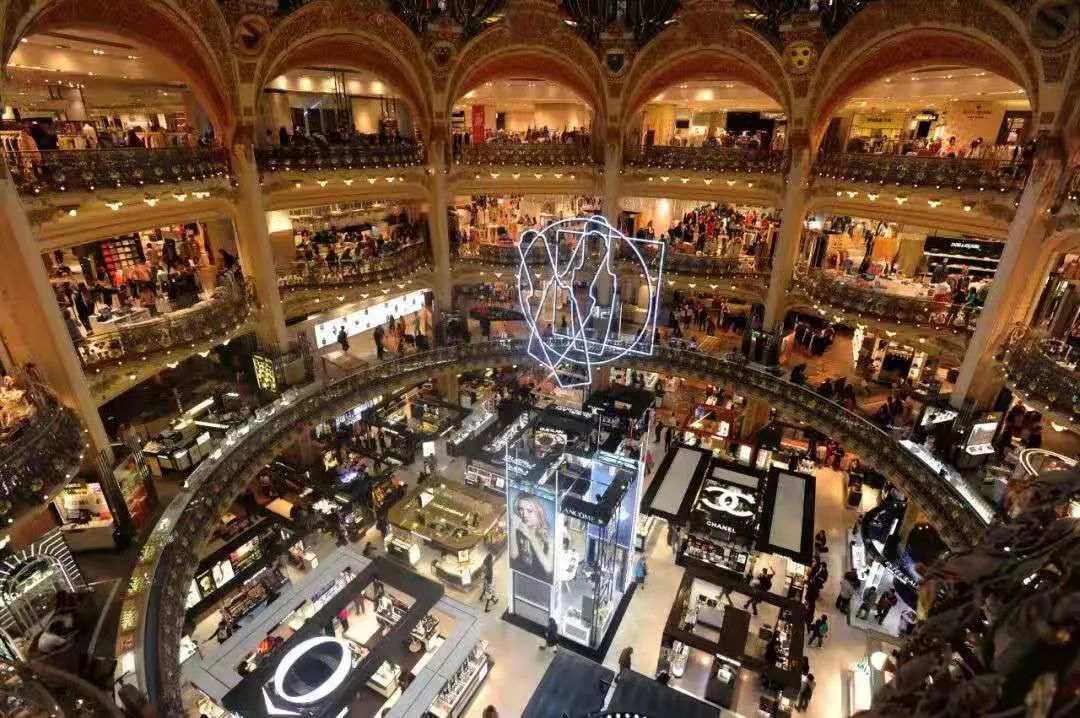 曾创造上亿致富神话，如今却销声匿迹：是谁杀死了“代购”？