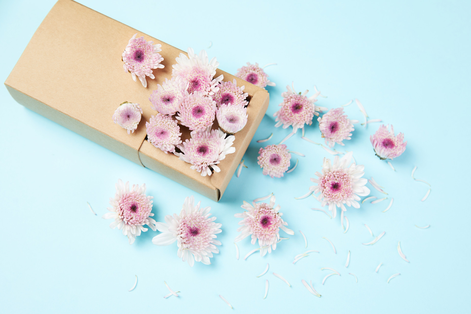 感情里，这三种感觉，暗示你爱错人了