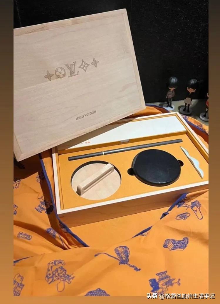 顶级奢侈品牌爱马仕香奈儿在中秋节给他们的VIP客户送什么礼物？