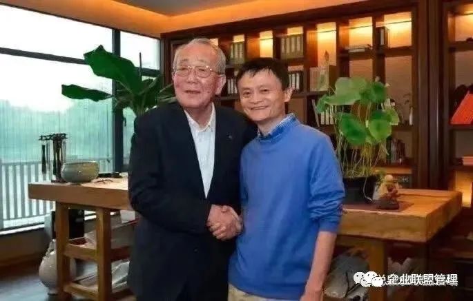 眼下创业做什么好,中国眼下需要解决的经济问题