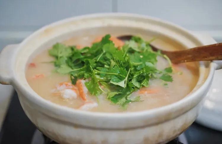 中老年人每天吃多少高蛋白合适,老人多食高蛋白食物好吗