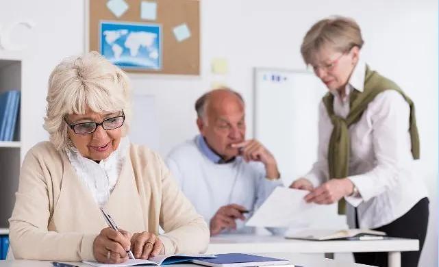 自媒体新手入门教程和方法,自媒体新手怎么入门攻略