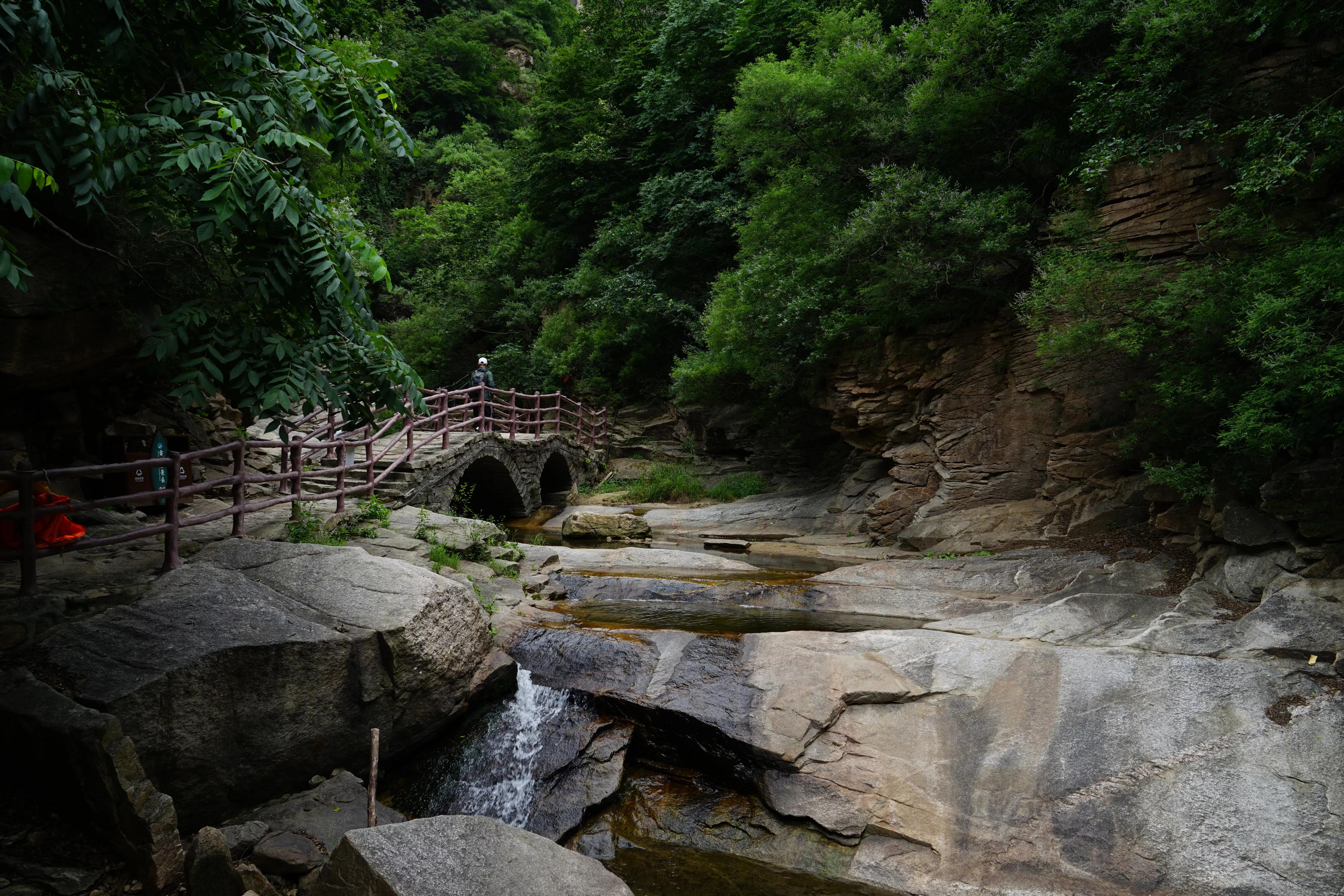 密云黑龙潭度假村,密云黑龙潭旅游视频