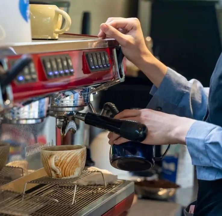 玛御谷高颜值森林餐厅，隐于林，隐于溪