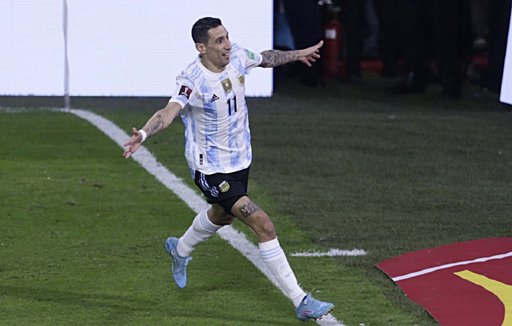3-0到6-1！阿根廷太狠了，4次掀翻黑马，梅西冲第8球，剑指世界杯