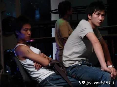 “同性恋是病吗”能否经过后期治疗改变成异性恋？下面为你解答