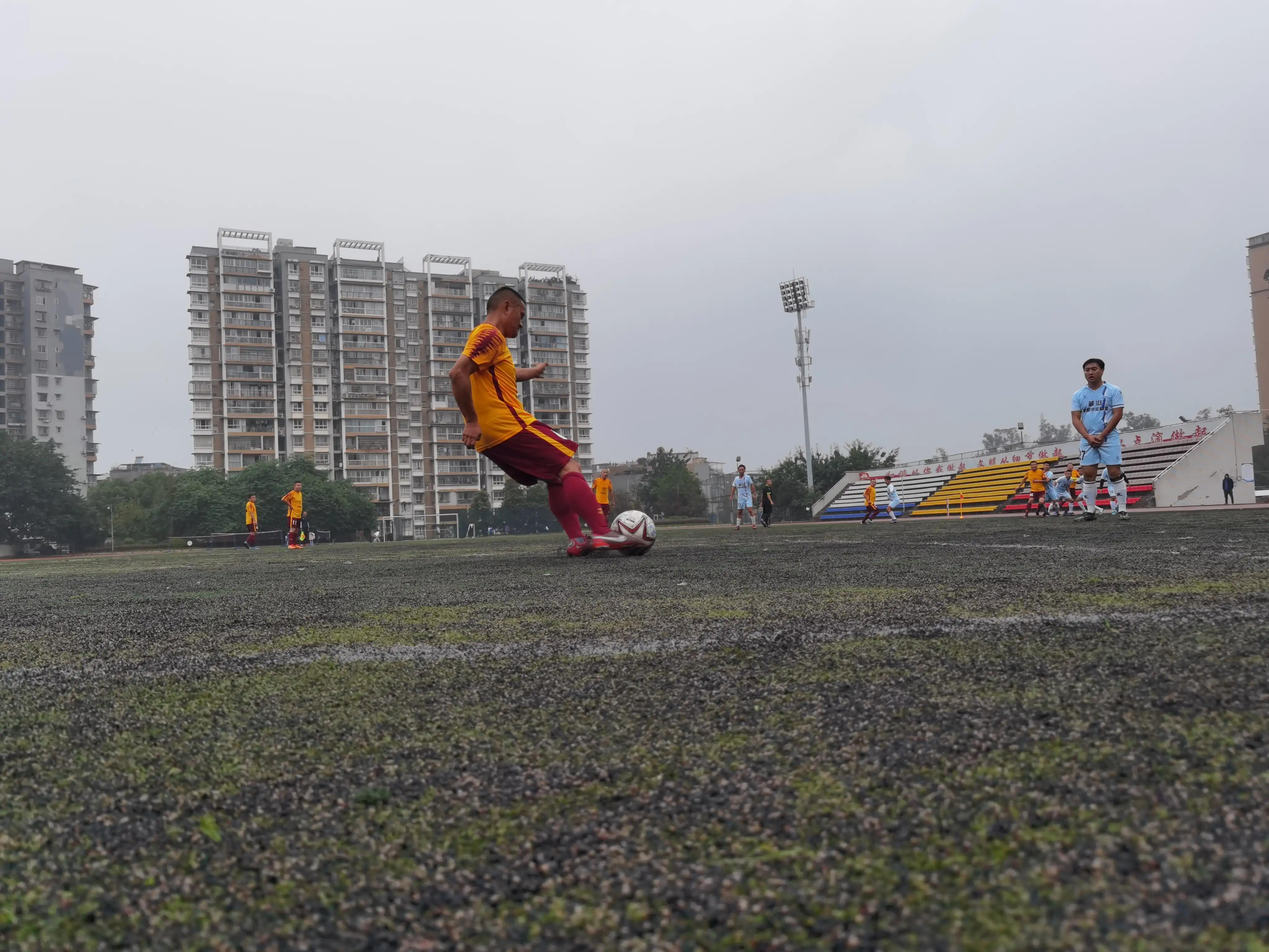 凉山州8人制足球比赛,2018年第七届荣县足球比赛